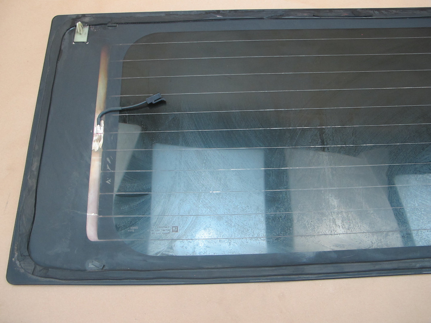 2003-2009 Hummer H2 Rear Trunk Tailgate Lift Gate Back Window Glass