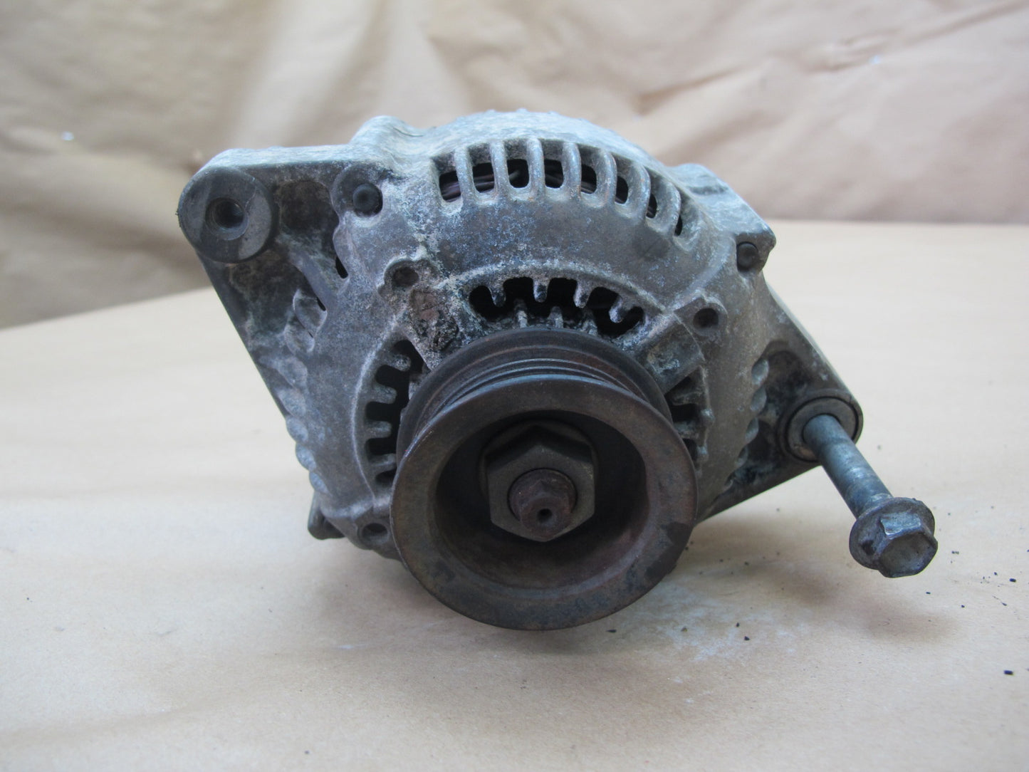 86-92 Toyota Supra MA70L NON Turbo Engine Alternator Generator OEM