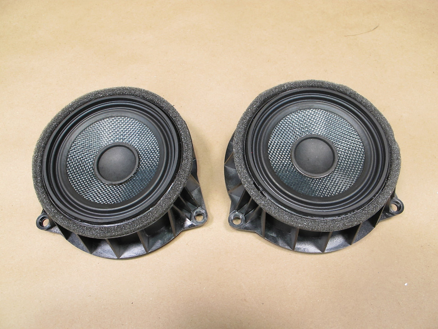 14-18 BMW F15 F16 X5 X6 Left & Right Harman Kardon MID Range Speaker Set OEM