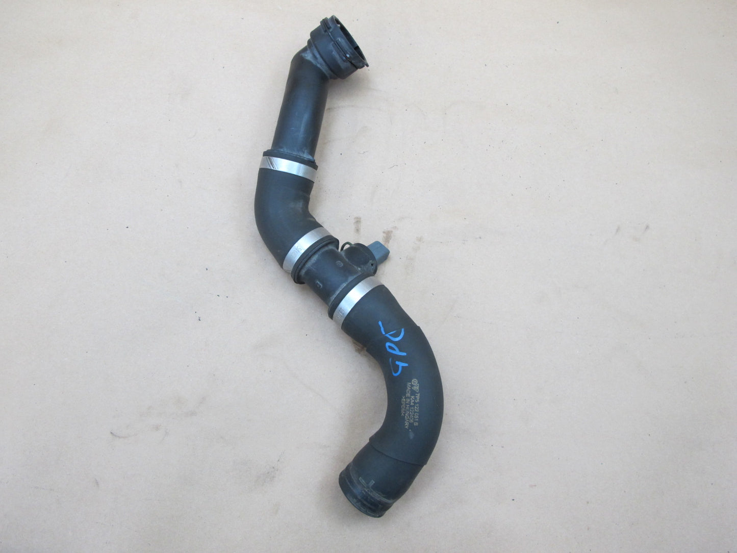 2011-2014 Porsche Cayenne 4.8L Engine Radiator Hose Pipe Line Set of 2