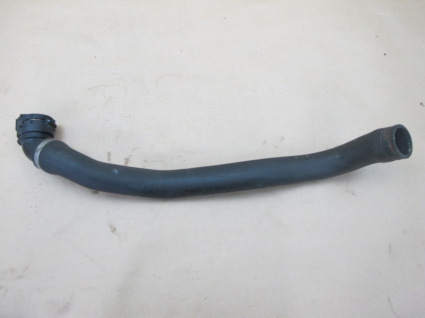 2011-2014 Porsche Cayenne 4.8L Engine Radiator Hose Pipe Line Set of 2