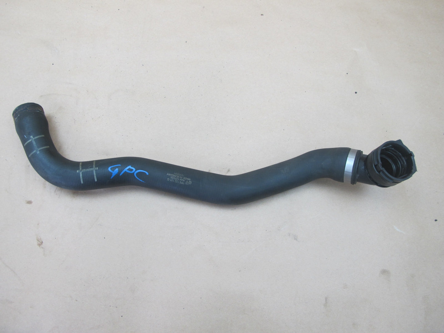 2011-2014 Porsche Cayenne 4.8L Engine Radiator Hose Pipe Line Set of 2