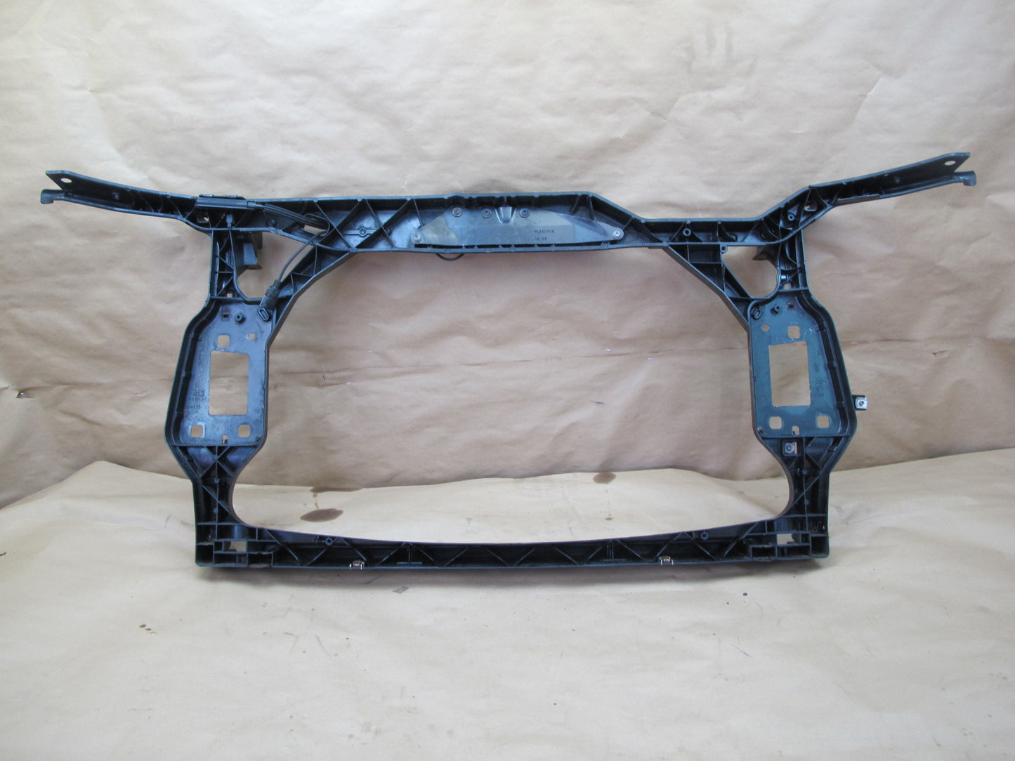 08-17 Audi 8T A5 S5 A4 S4 Engine Radiator Core Support Frame Bracket OEM