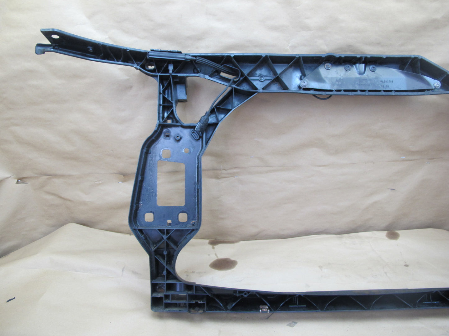 08-17 Audi 8T A5 S5 A4 S4 Engine Radiator Core Support Frame Bracket OEM