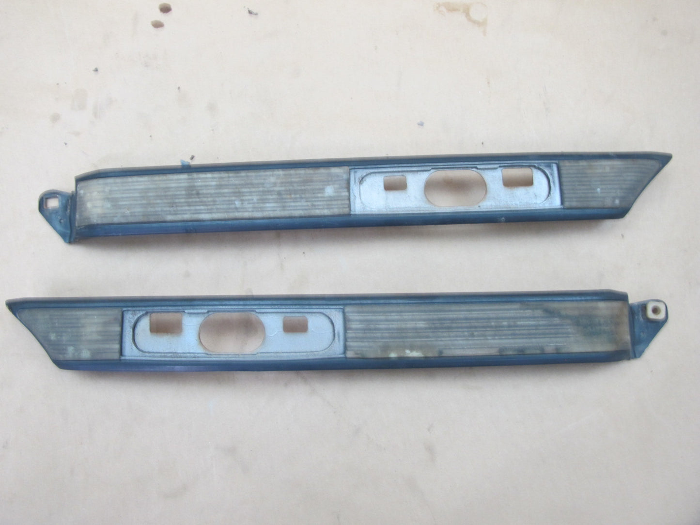 86-88 Toyota Supra A70 MK3 Rear License Plate Trim Molding Set Brown OEM