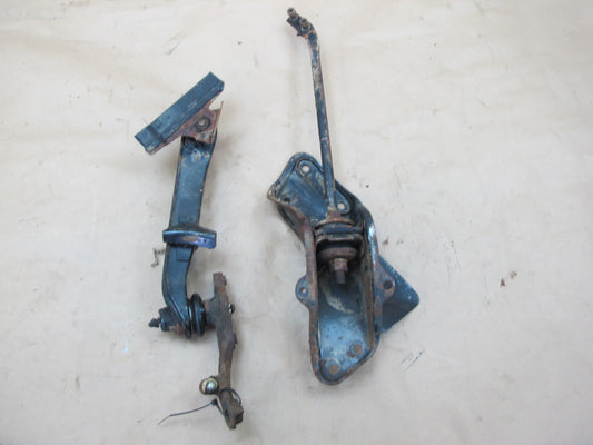 83-85 Toyota Supra MA67 Front Right Frame Brace Sway Bar Control Arm Set OEM