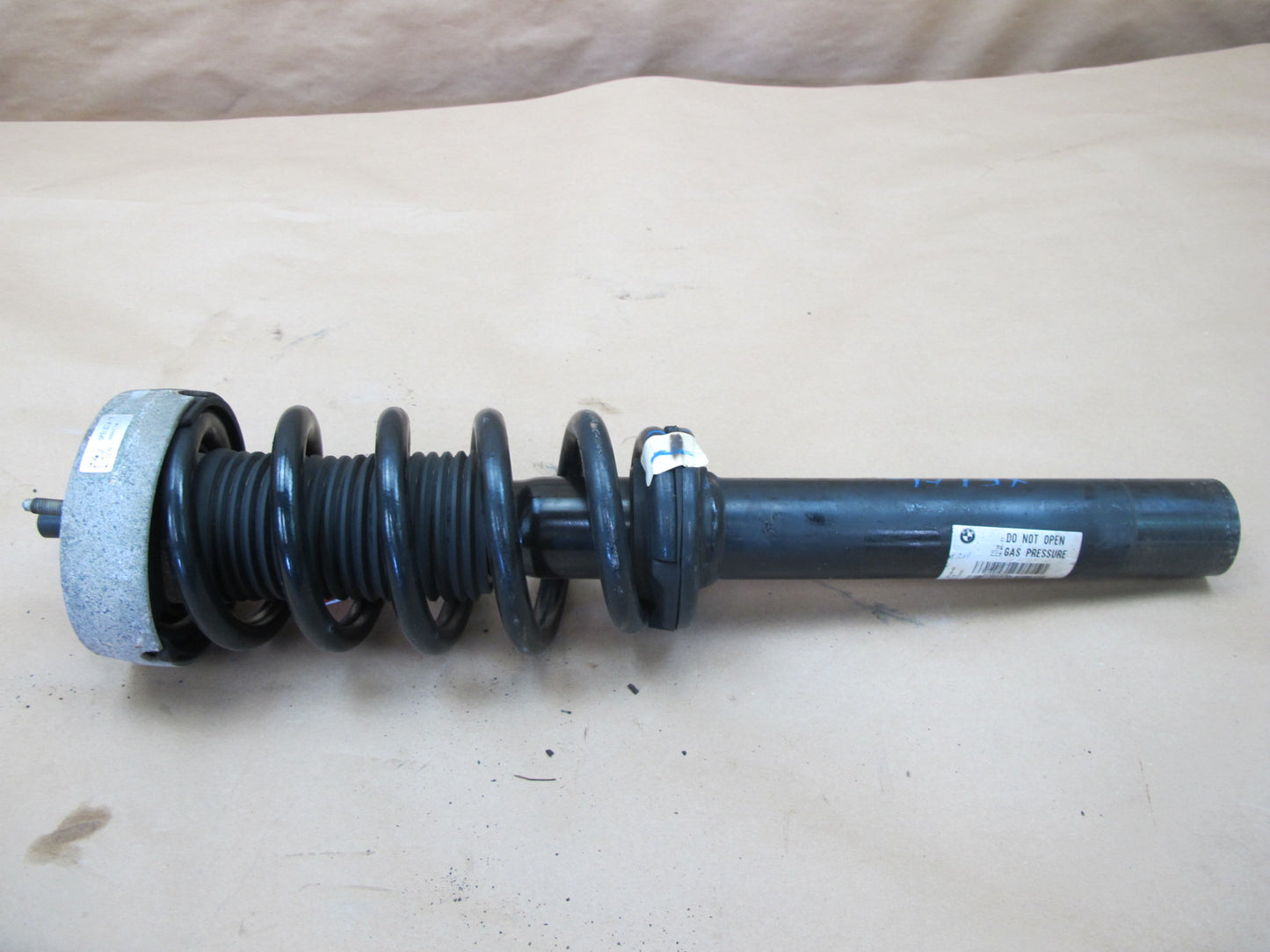 14-18 BMW F15 F16 X5 X6 N63 AWD Front Left or Right Strut Shock Absorber OEM