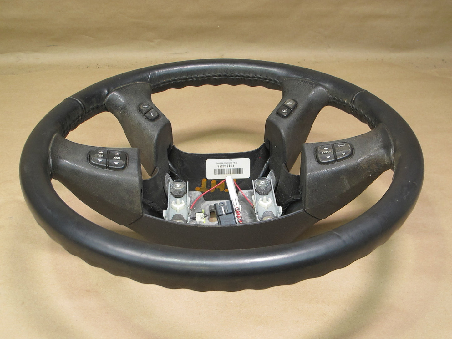 2003-2007 Hummer H2 Leather Steering w Controls 10364488