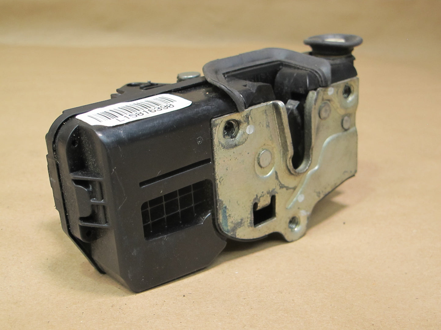 2003-2007 Hummer H2 Rear Left Door Lock Latch Actuator 15816390