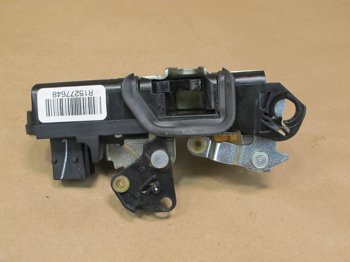 2003-2007 Hummer H2 Front Right Door Lock Latch Actuator 15277648