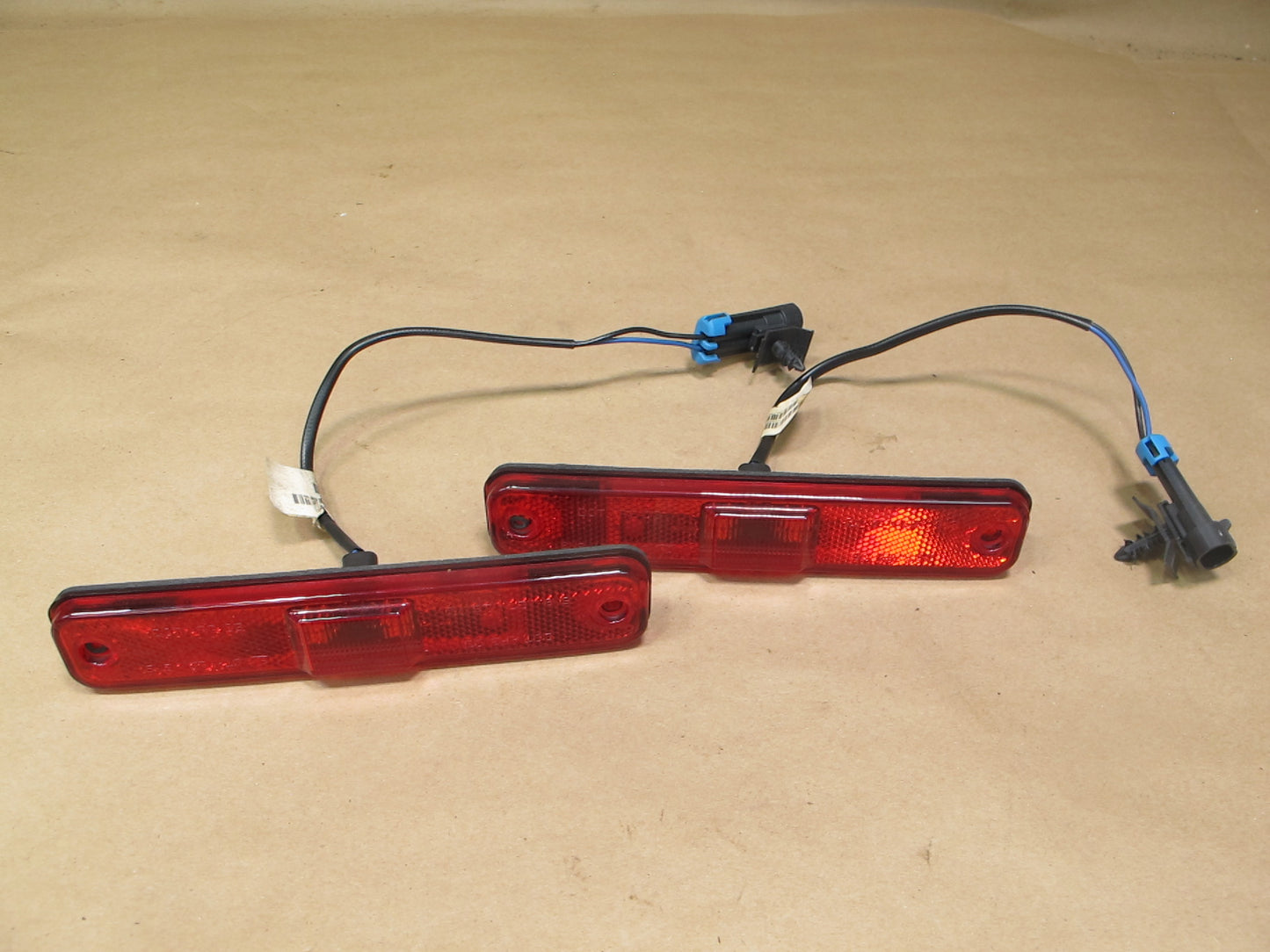 2003-2009 Hummer H2 Rear Left & Right Side Quarter Panel Marker Lamp Light Set