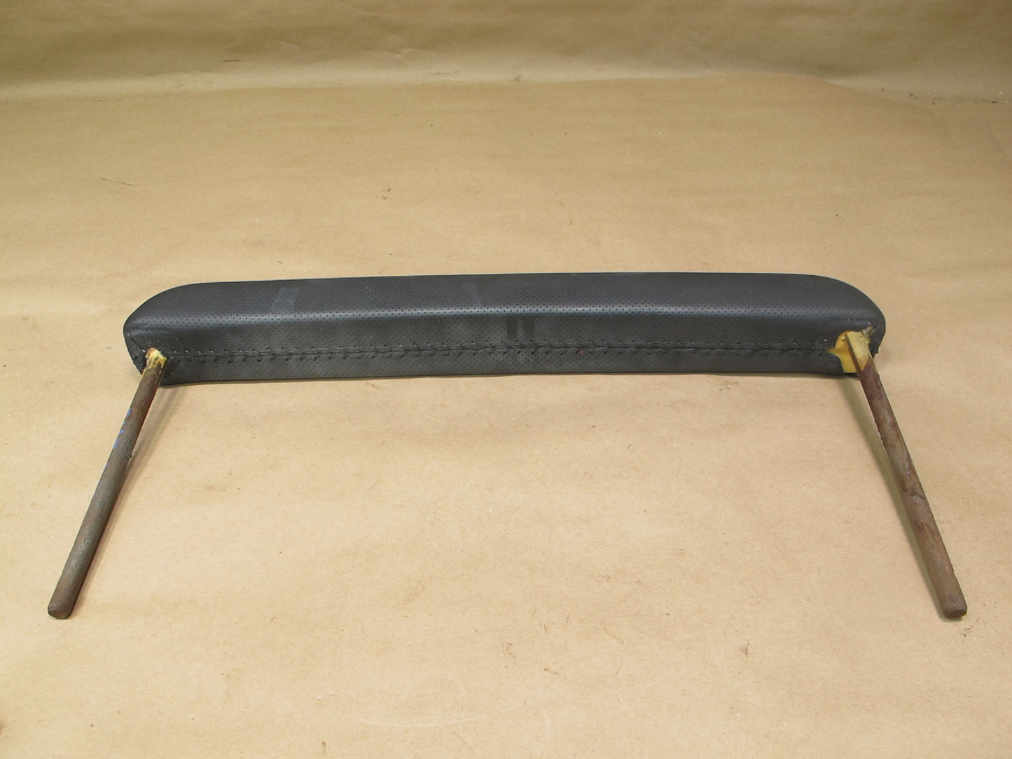 2003-2007 Hummer H2 Dash Front Right Grip Grab Handle Bar