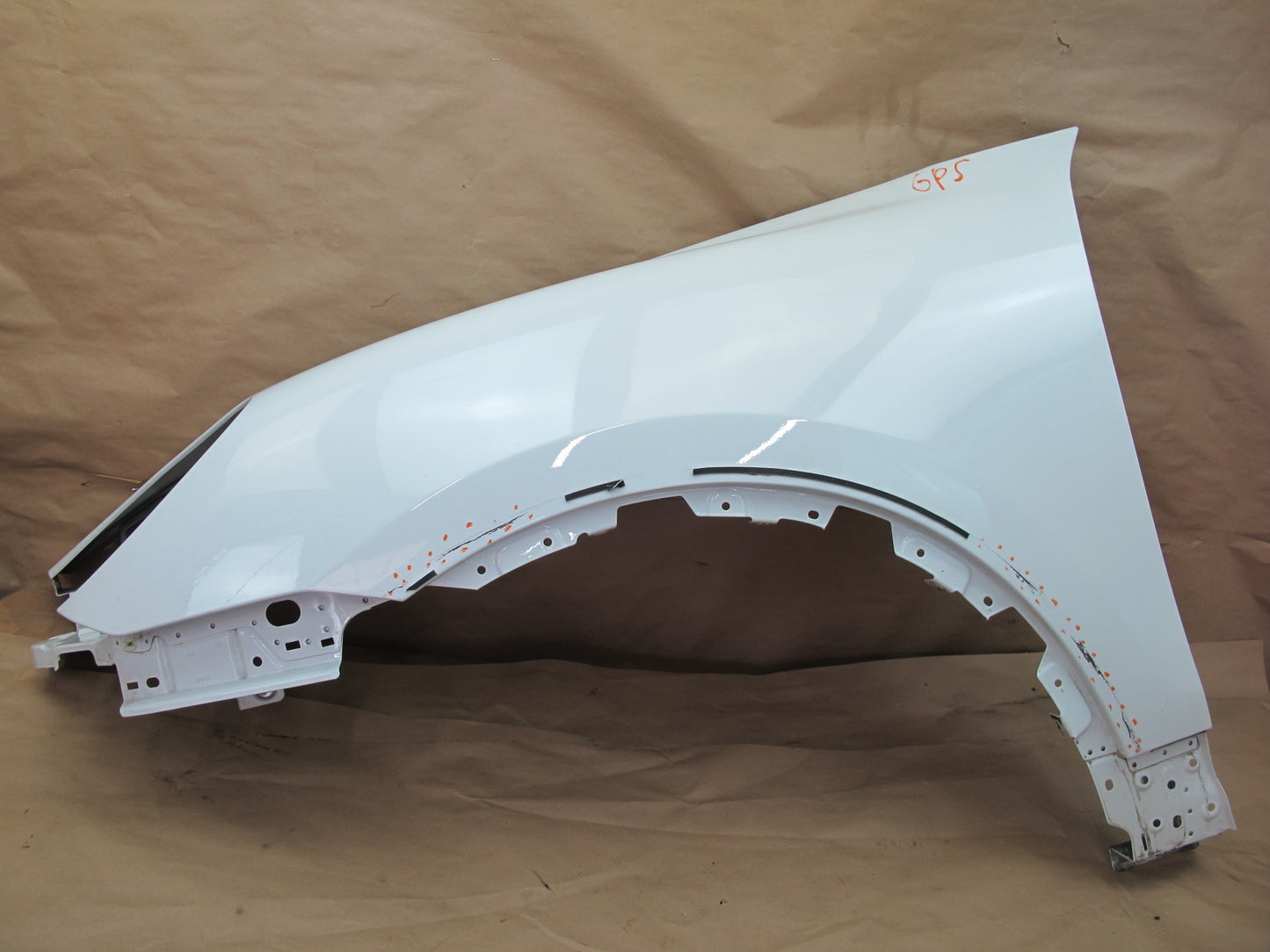 2011-2014 Porsche Cayenne 958 Front Left Driver Side Fender Shell Panel Cover