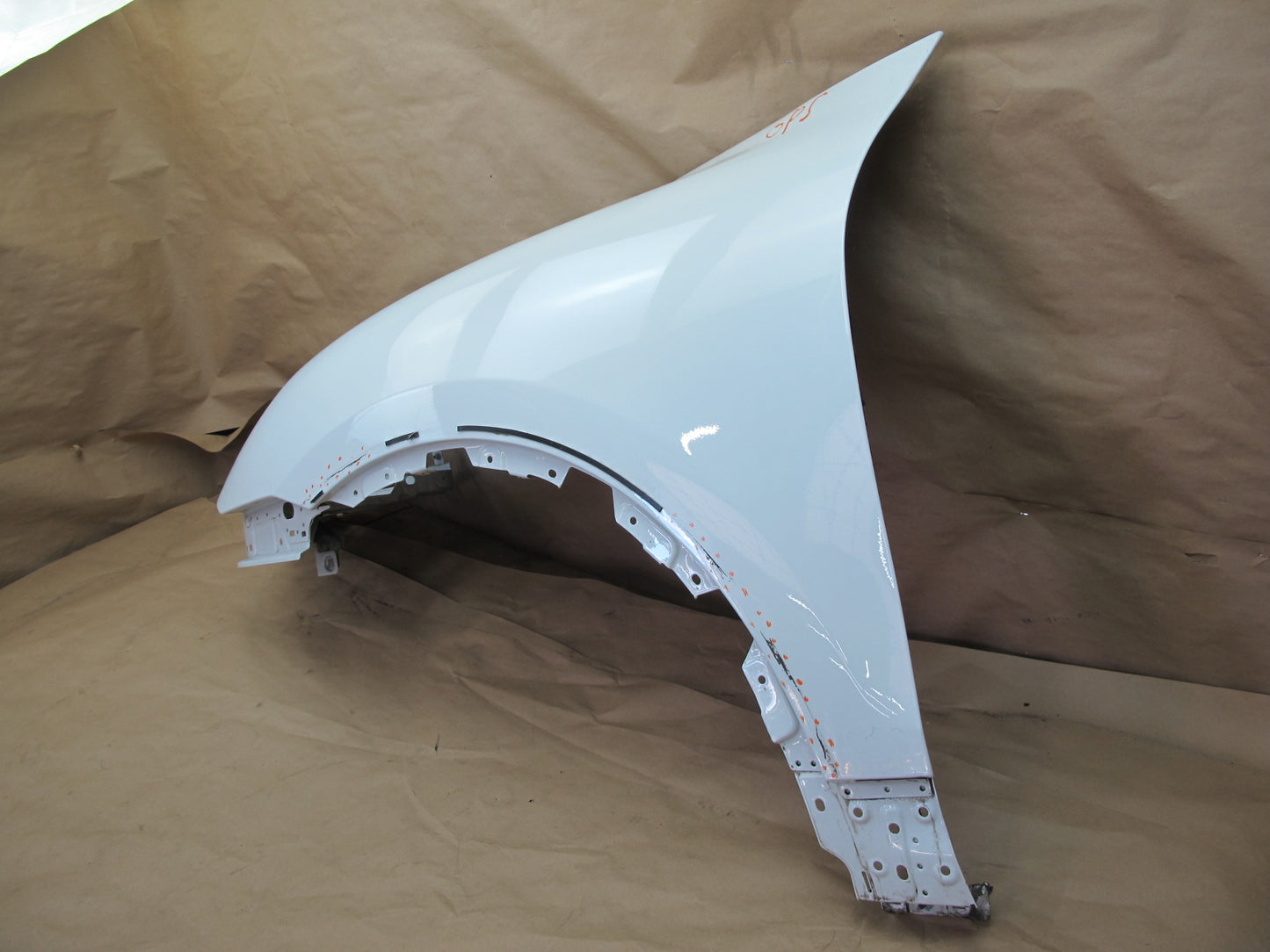 2011-2014 Porsche Cayenne 958 Front Left Driver Side Fender Shell Panel Cover