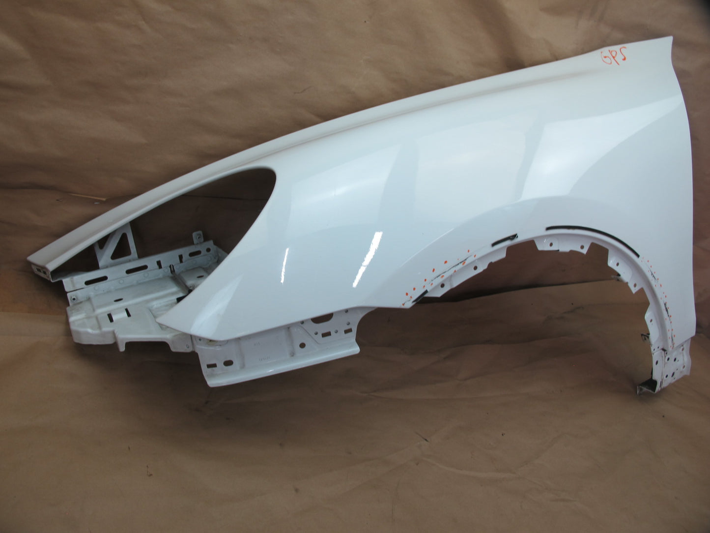 2011-2014 Porsche Cayenne 958 Front Left Driver Side Fender Shell Panel Cover