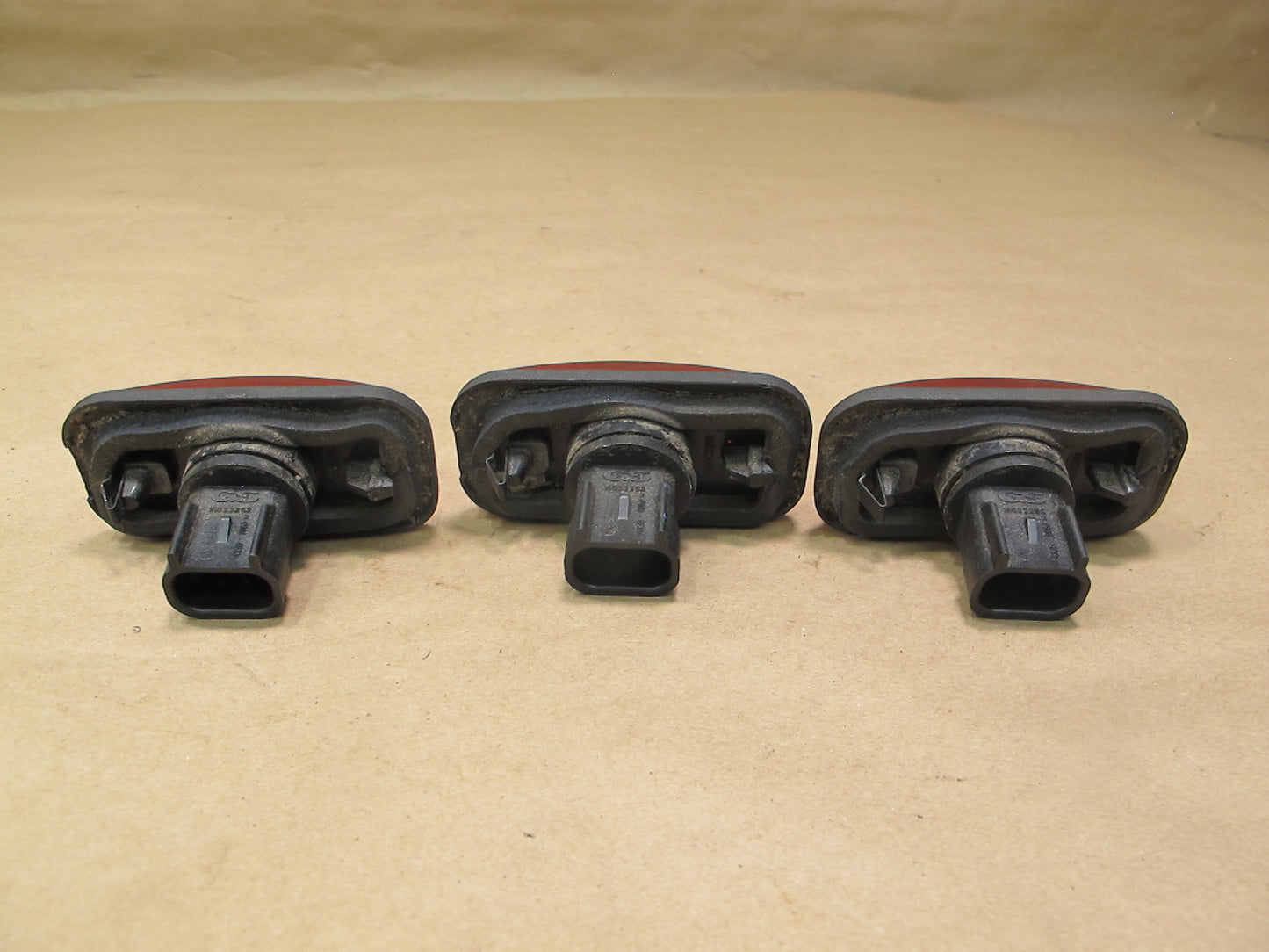 2003-2007 Hummer H2 Rear Roof Marker Light Lamp Set of 3