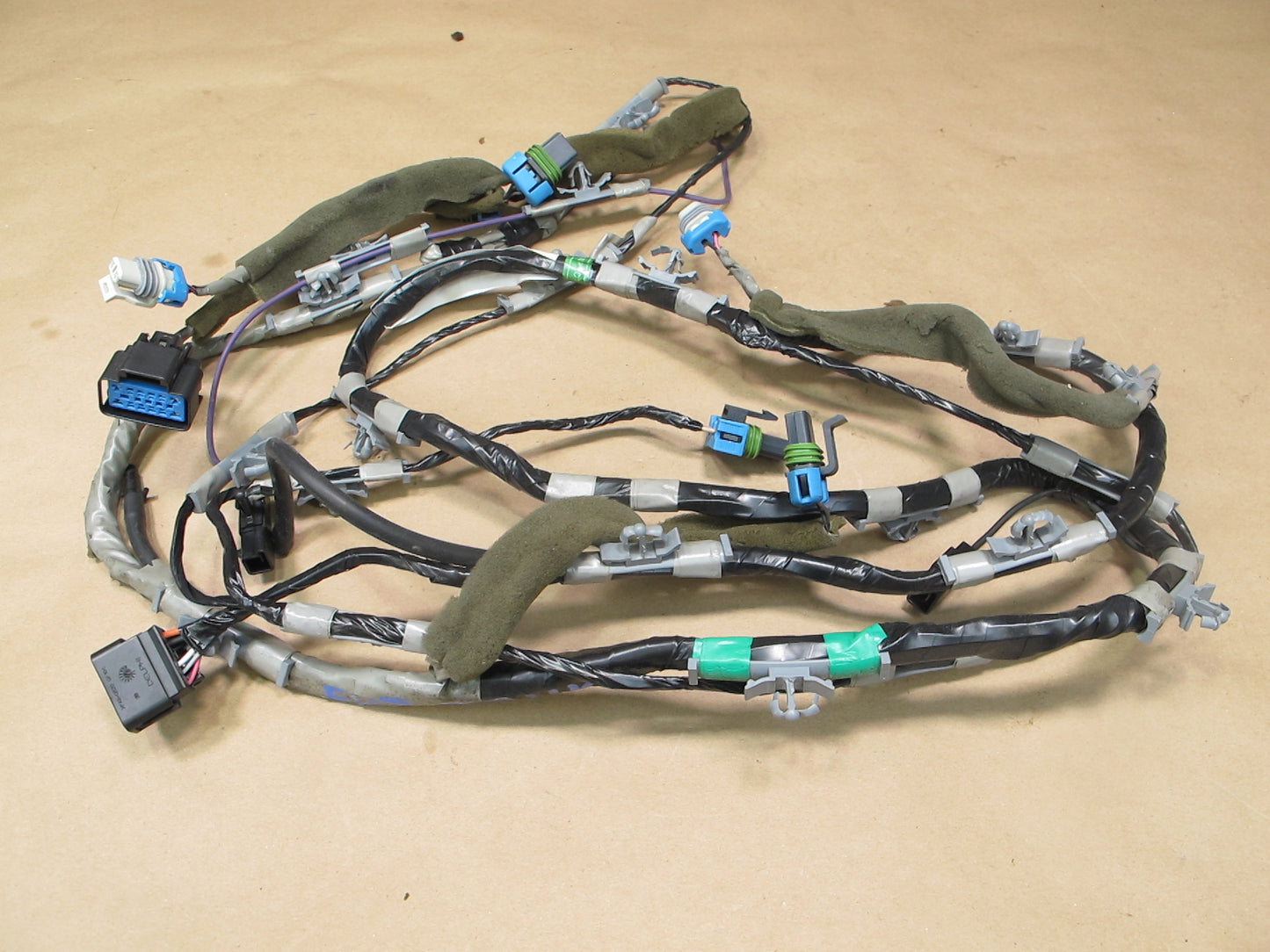 2006-2007 Hummer H2 Rear Trunk Deck Lid Wire Wiring Harness 15859802