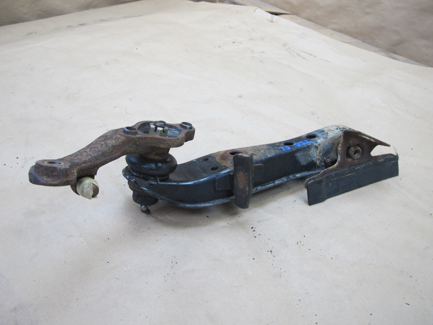 83-85 Toyota Supra MA67 Front Left Frame Brace Sway Bar Control Arm Set OEM