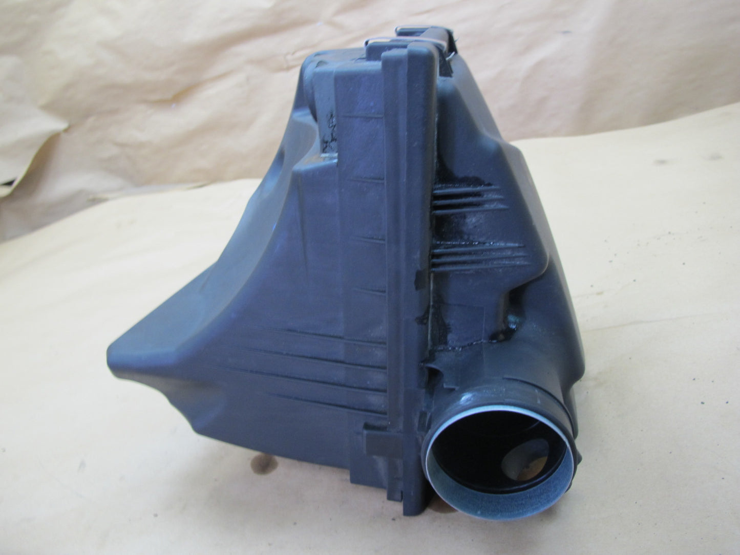 06-08 BMW E86 E85 Z4 3.0L N52 Air Intake Cleaner Filter Box 7537727 OEM