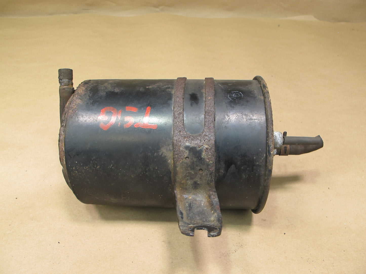 83-85 Toyota Supra MA67 Fuel Evap Vapor Charcoal Canister 77740-14320 OEM