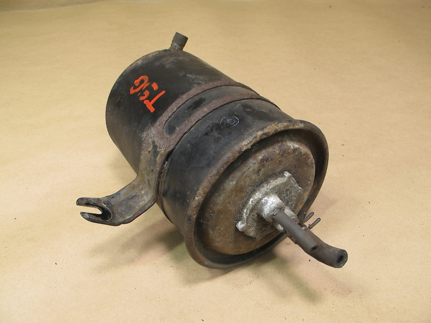 83-85 Toyota Supra MA67 Fuel Evap Vapor Charcoal Canister 77740-14320 OEM