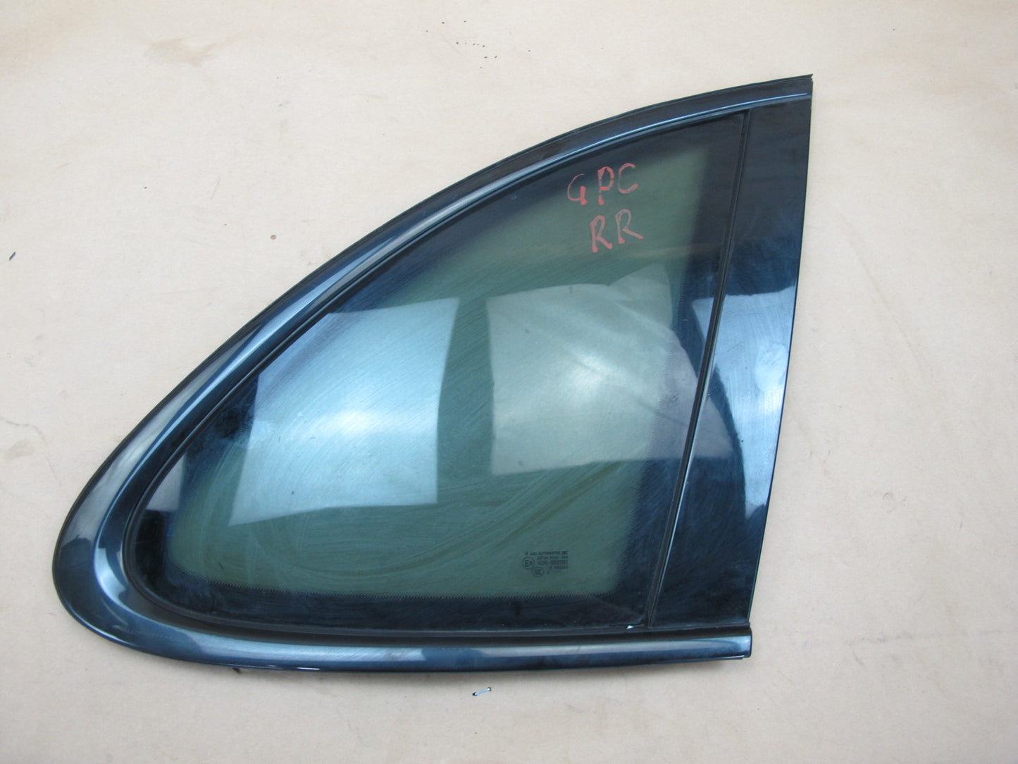 2011-2018 Porsche Cayenne 958 Rear Right Side Door Quarter Glass Window