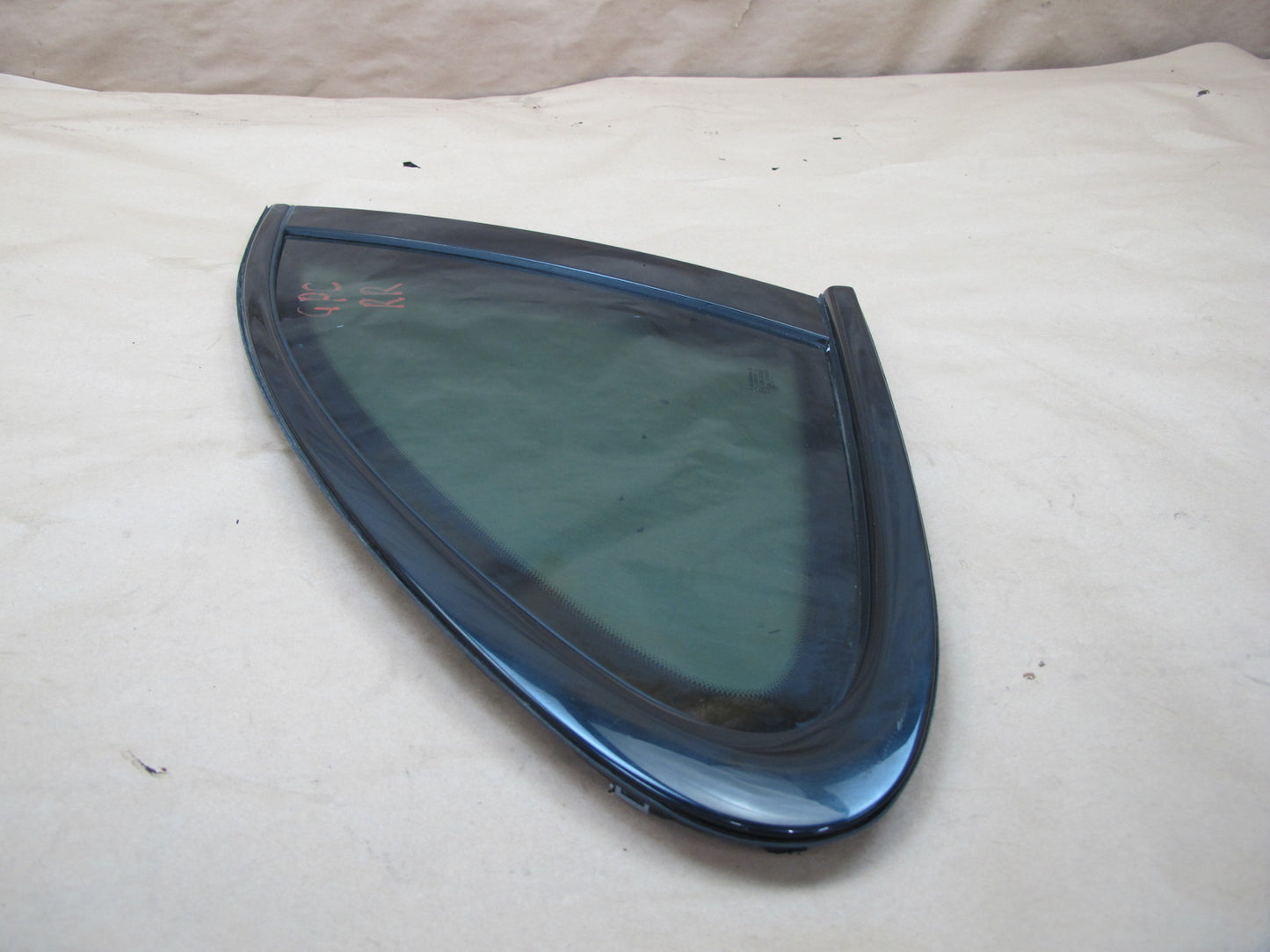 2011-2018 Porsche Cayenne 958 Rear Right Side Door Quarter Glass Window