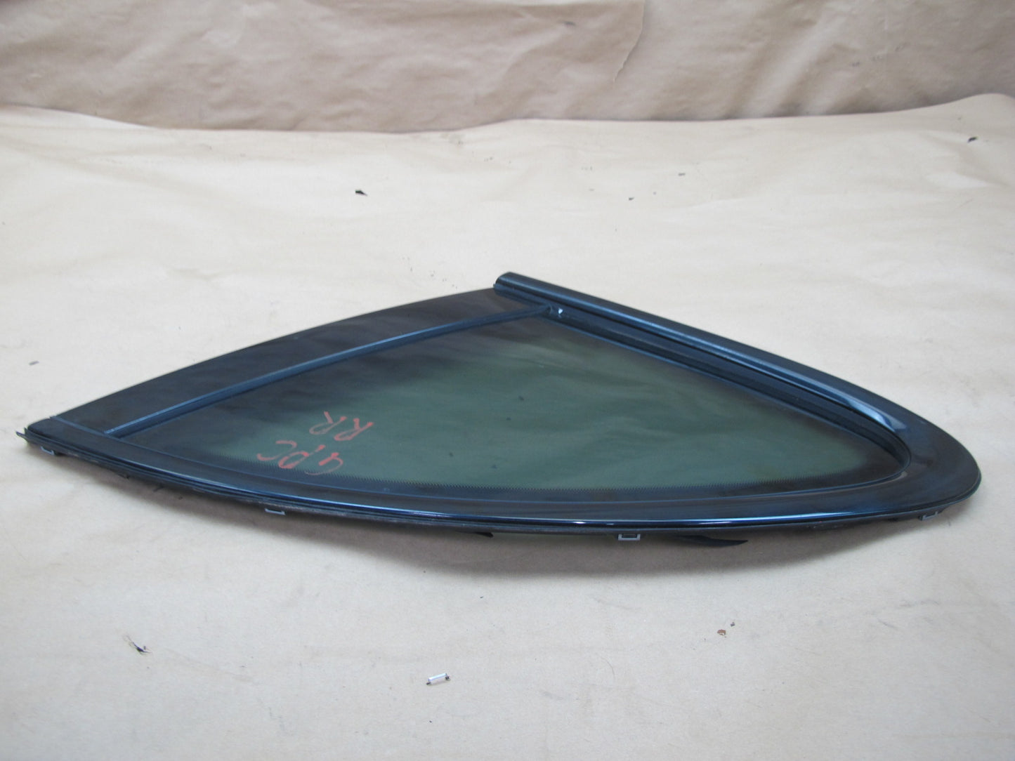 2011-2018 Porsche Cayenne 958 Rear Right Side Door Quarter Glass Window