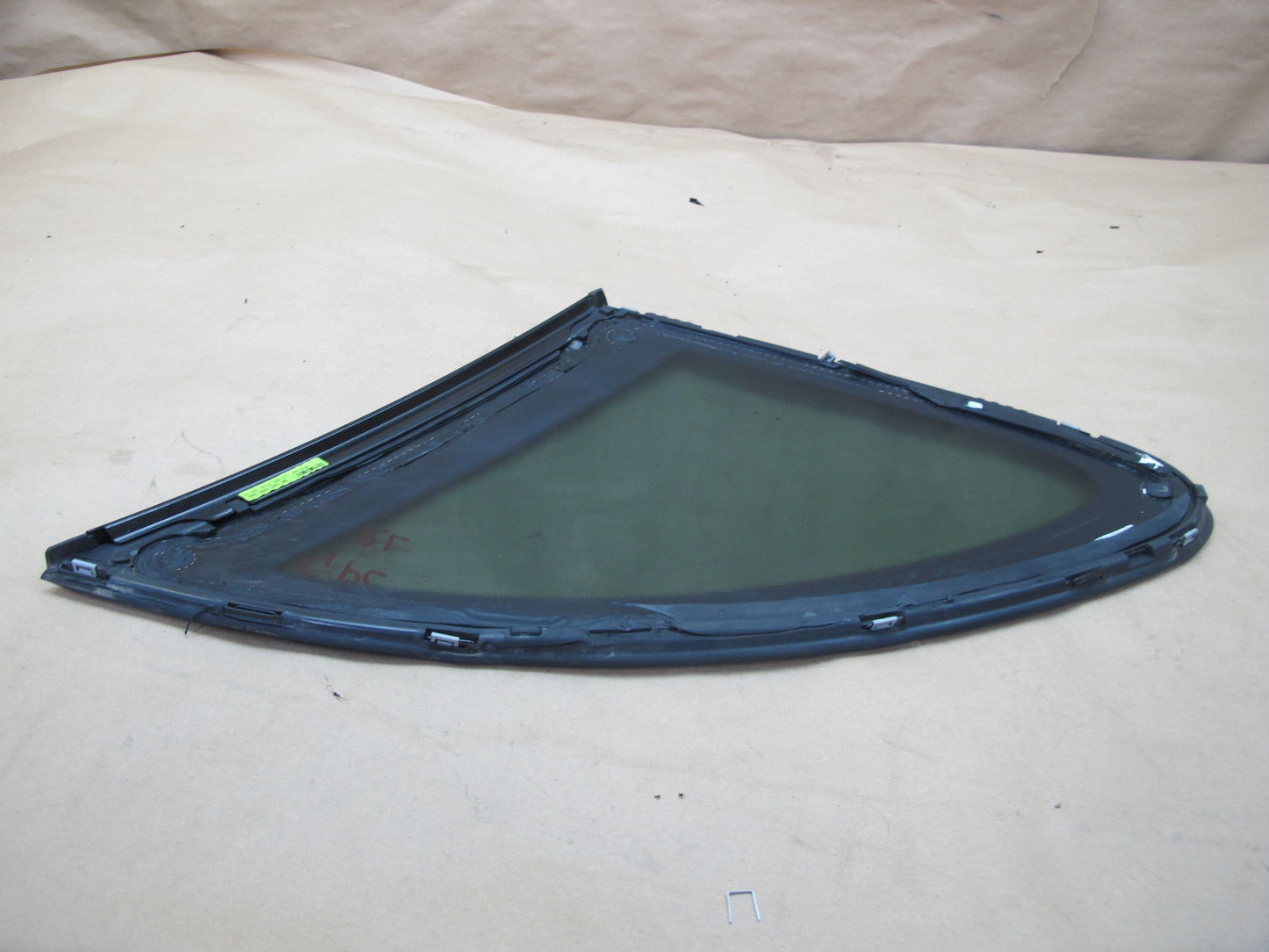 2011-2018 Porsche Cayenne 958 Rear Left Side Door Quarter Glass Window