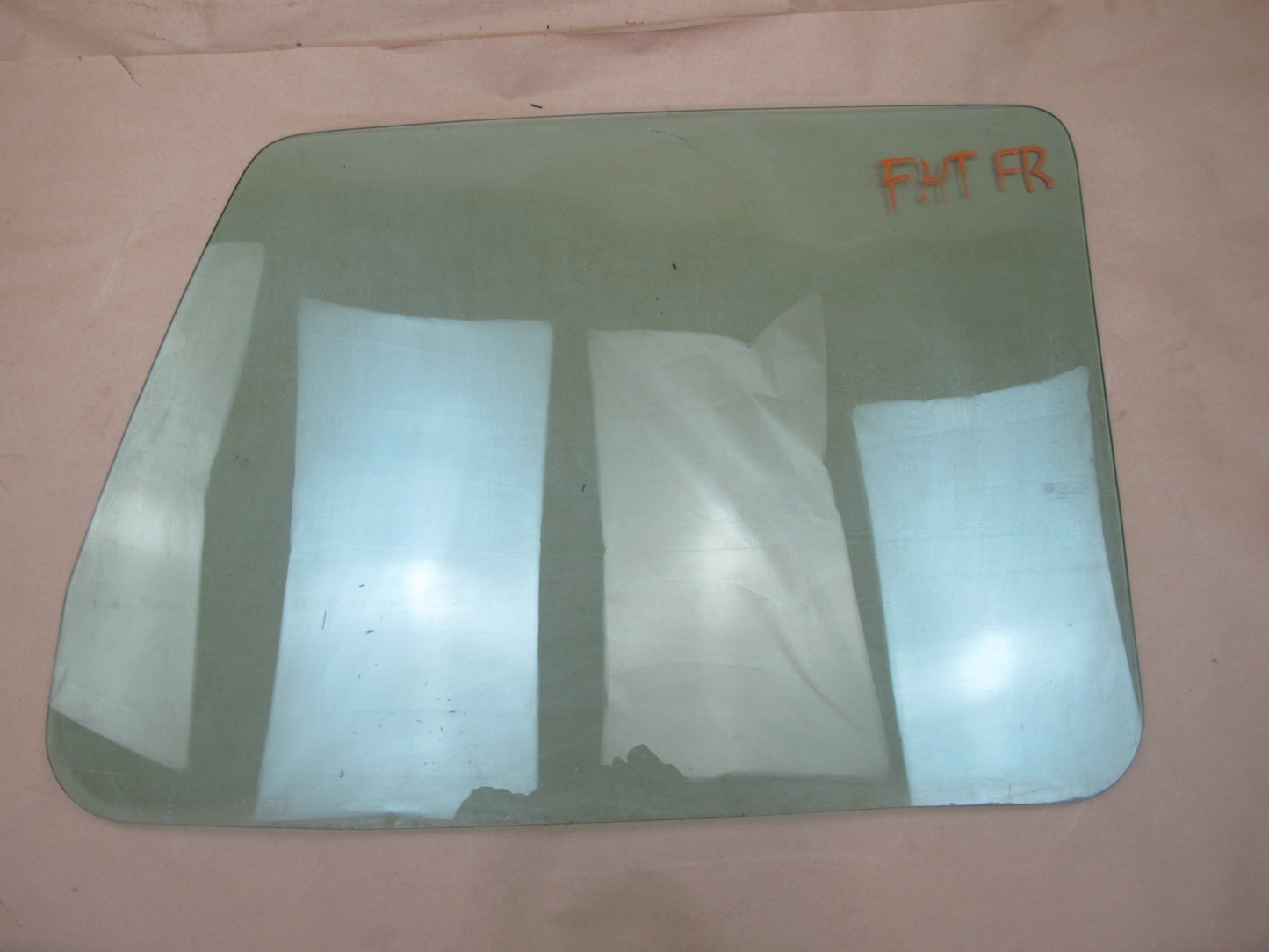 2003-2009 Hummer H2 Front Right Door Glass Window