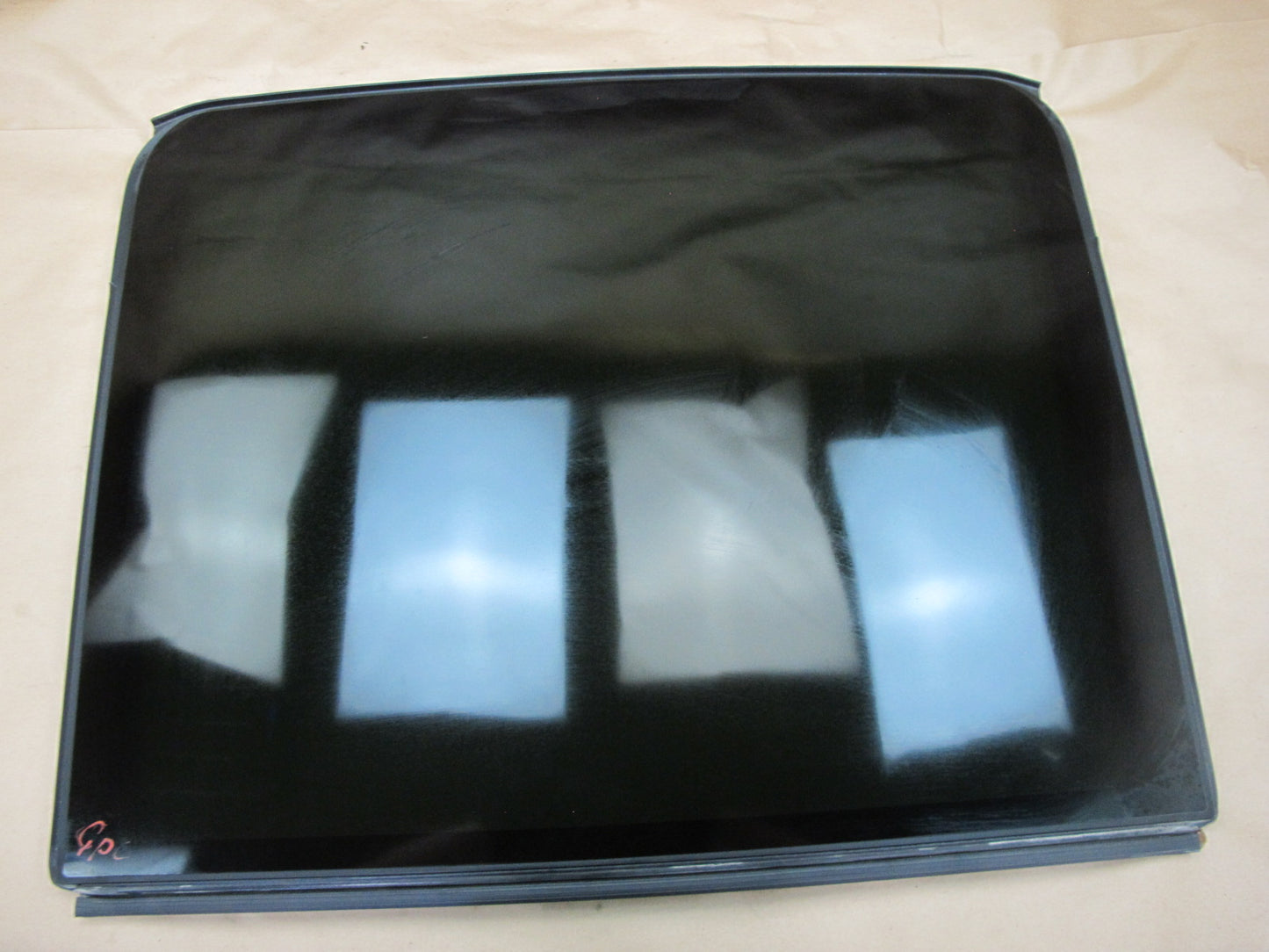 2011-2018 Porsche Cayenne 958 Rear Upper Sunroof Glass Window Panel