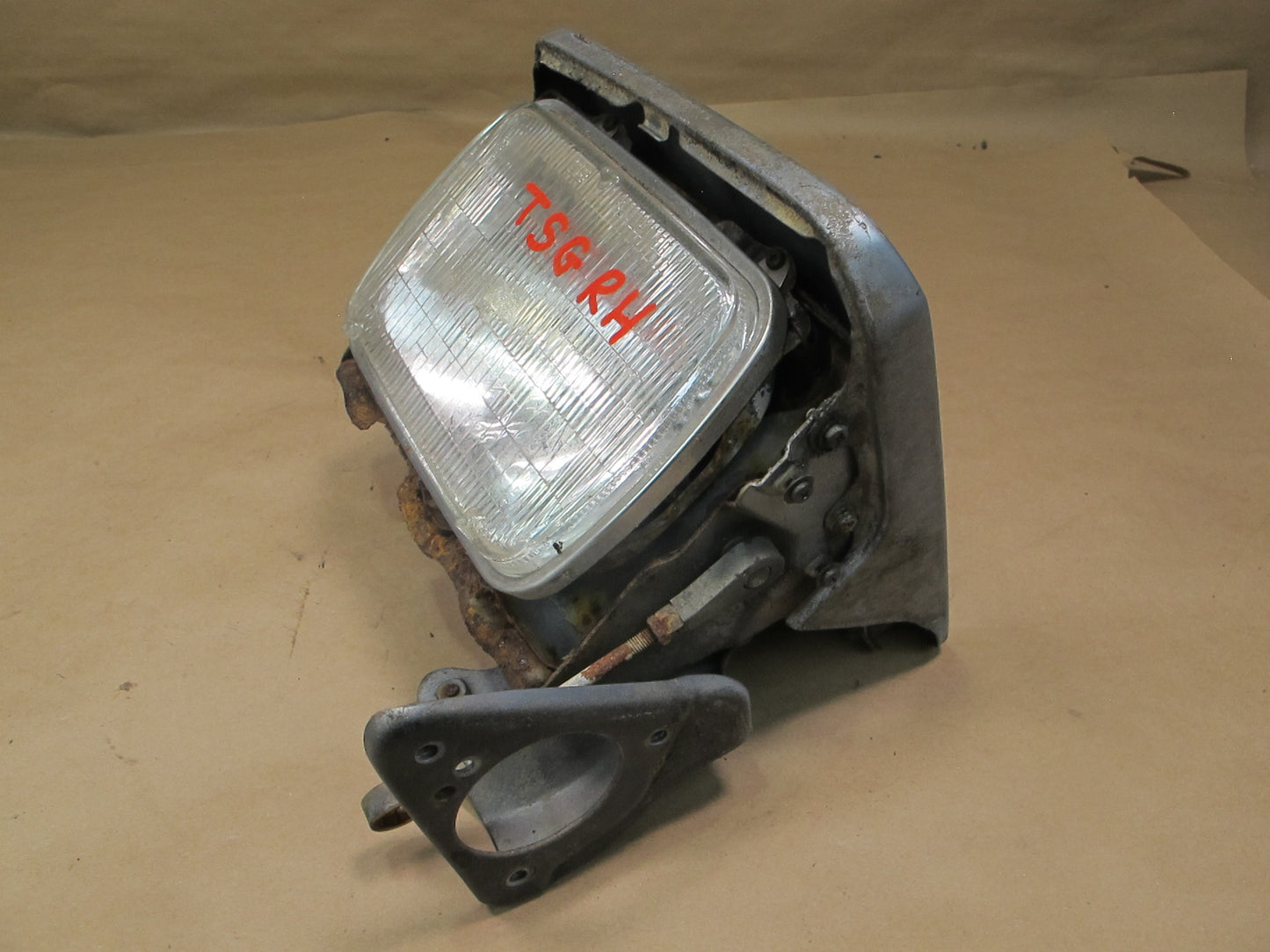 84-85 Toyota Supra MA67 Front Right POP UP Headlight Lamp