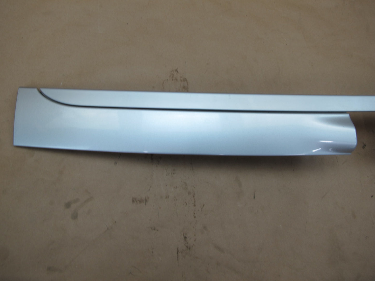 2006 Porsche Cayenne 955 Turbo S Rear Trunk Tailgate Exterior Trim Molding Cover