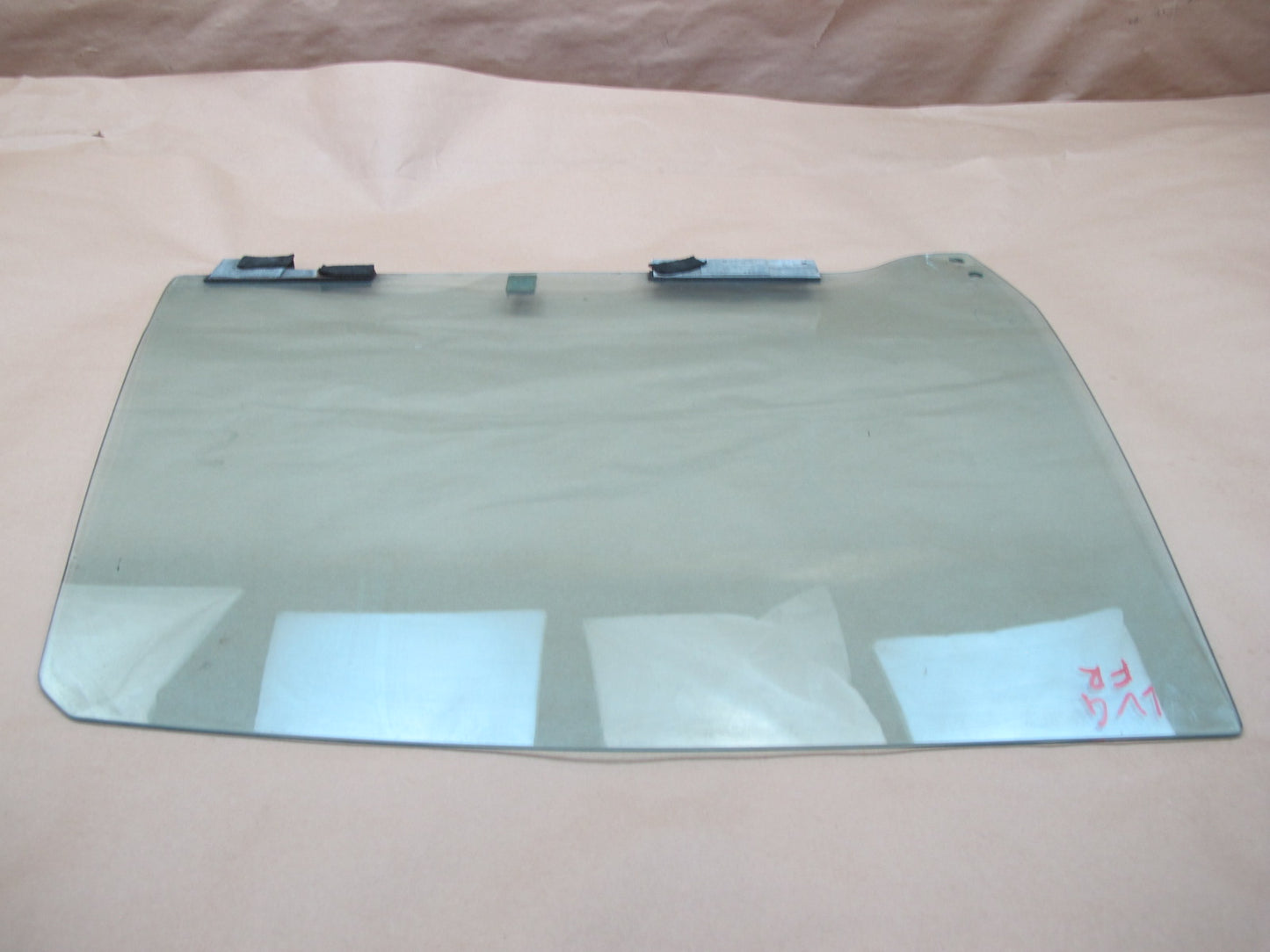 85-93 VW Golf Rabbit MK1 Cabriolet Front Right Passenger Door Window Glass OEM