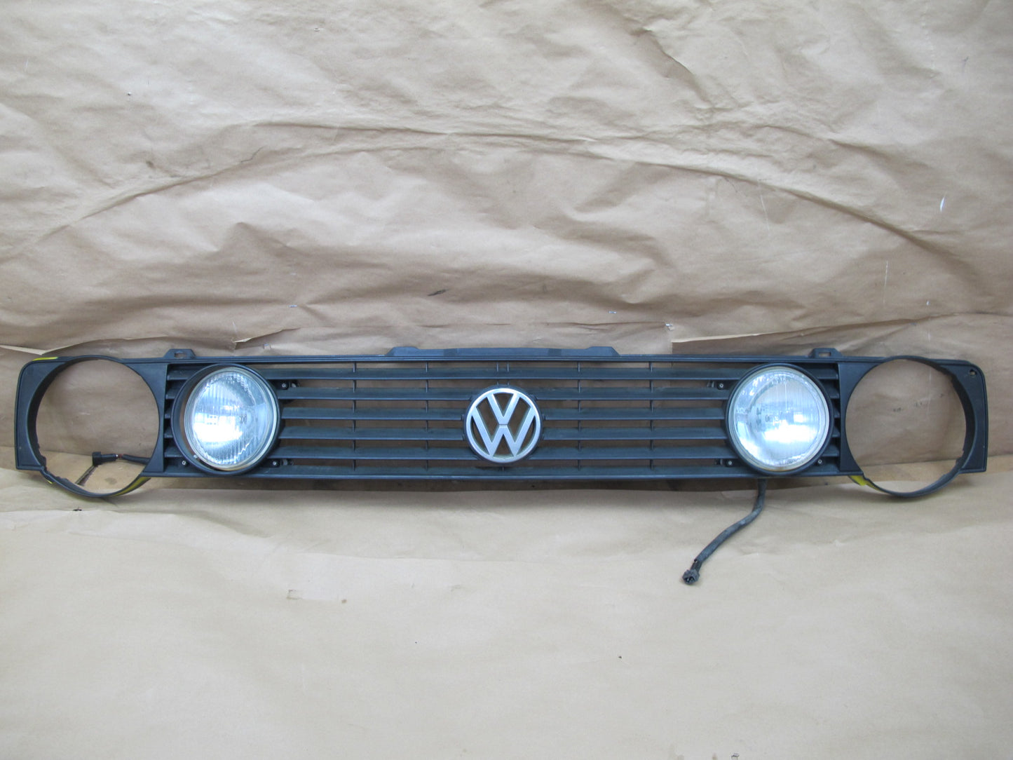 88-93 VW Golf MK1 Cabriolet Quad Round Headlight Grille & Fog Light Assy OEM