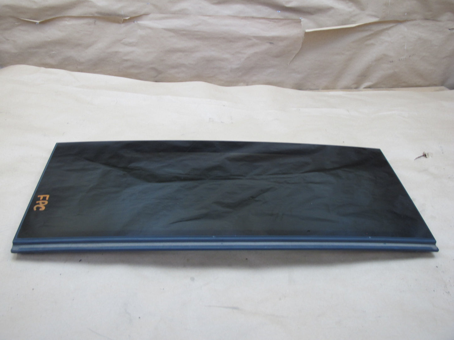 2005-2010 Porsche Cayenne 955 Center Middle Panoramic Roof Glass