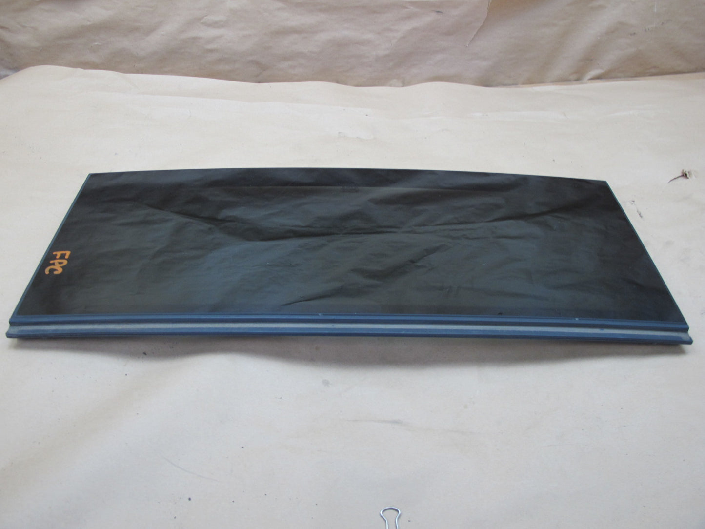 2005-2010 Porsche Cayenne 955 Center Middle Panoramic Roof Glass