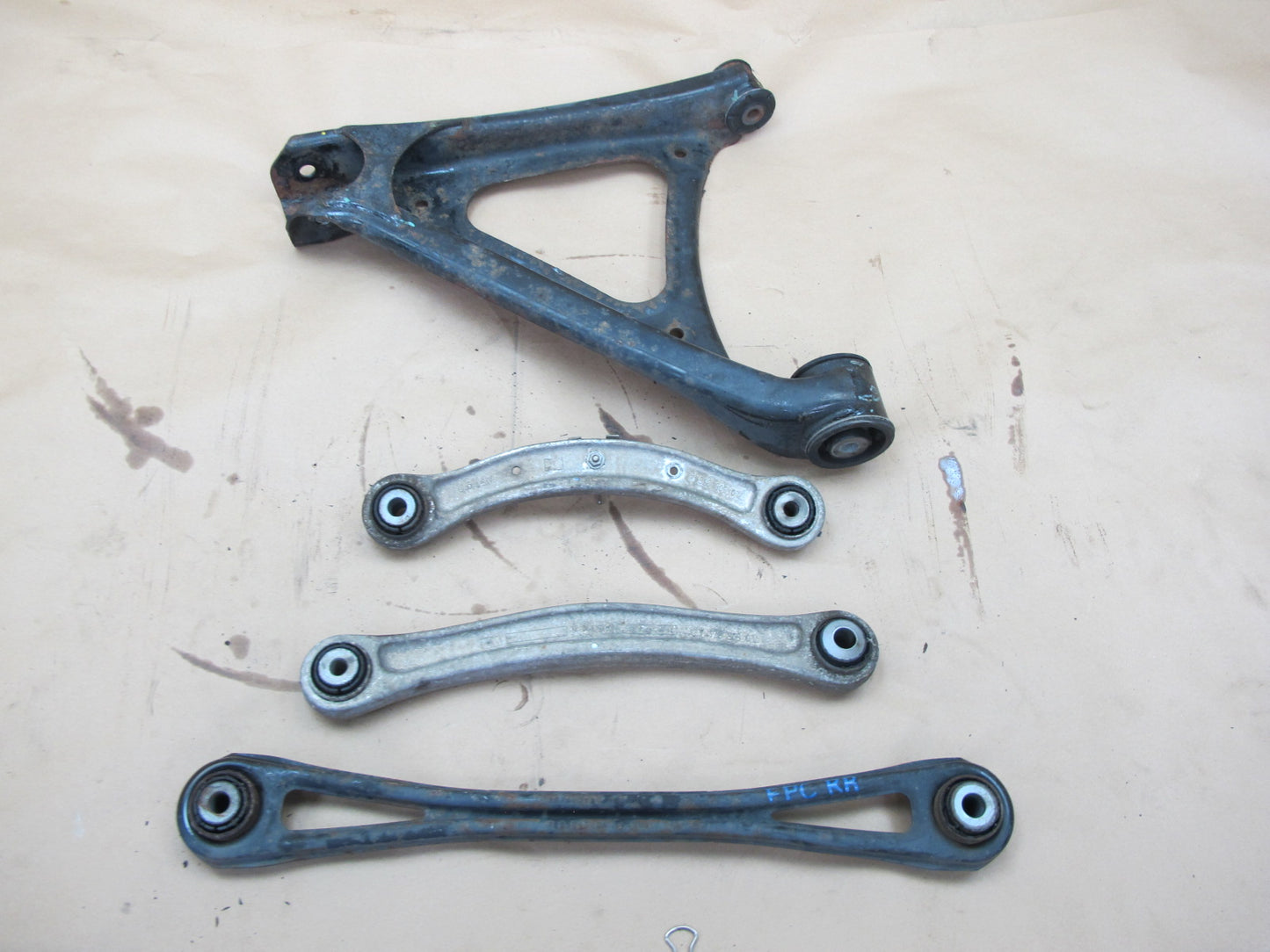 2003-2006 Porsche Cayenne 955 Rear Right Upper & Lower Control Arm Set of 4