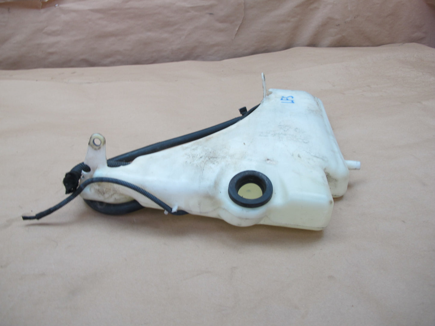 08-16 Audi 8T A5 S5 Windshield Washer Fluid Tank w Filler Neck & Pumps OEM