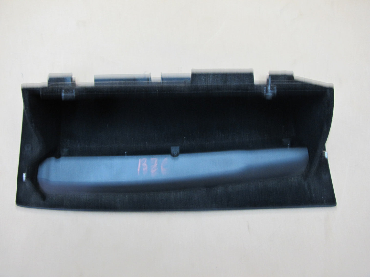 06-08 BMW E86 E85 Z4 Dash Front Right Glove Box Compartment Storage Black OEM