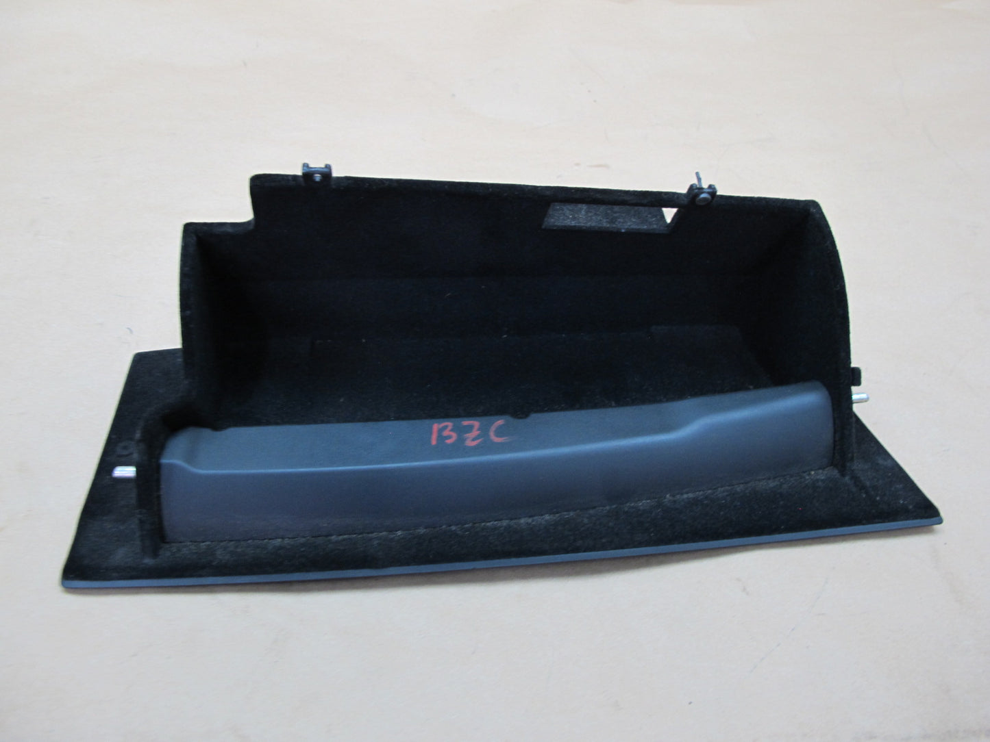 06-08 BMW E86 E85 Z4 Dash Front Right Glove Box Compartment Storage Black OEM