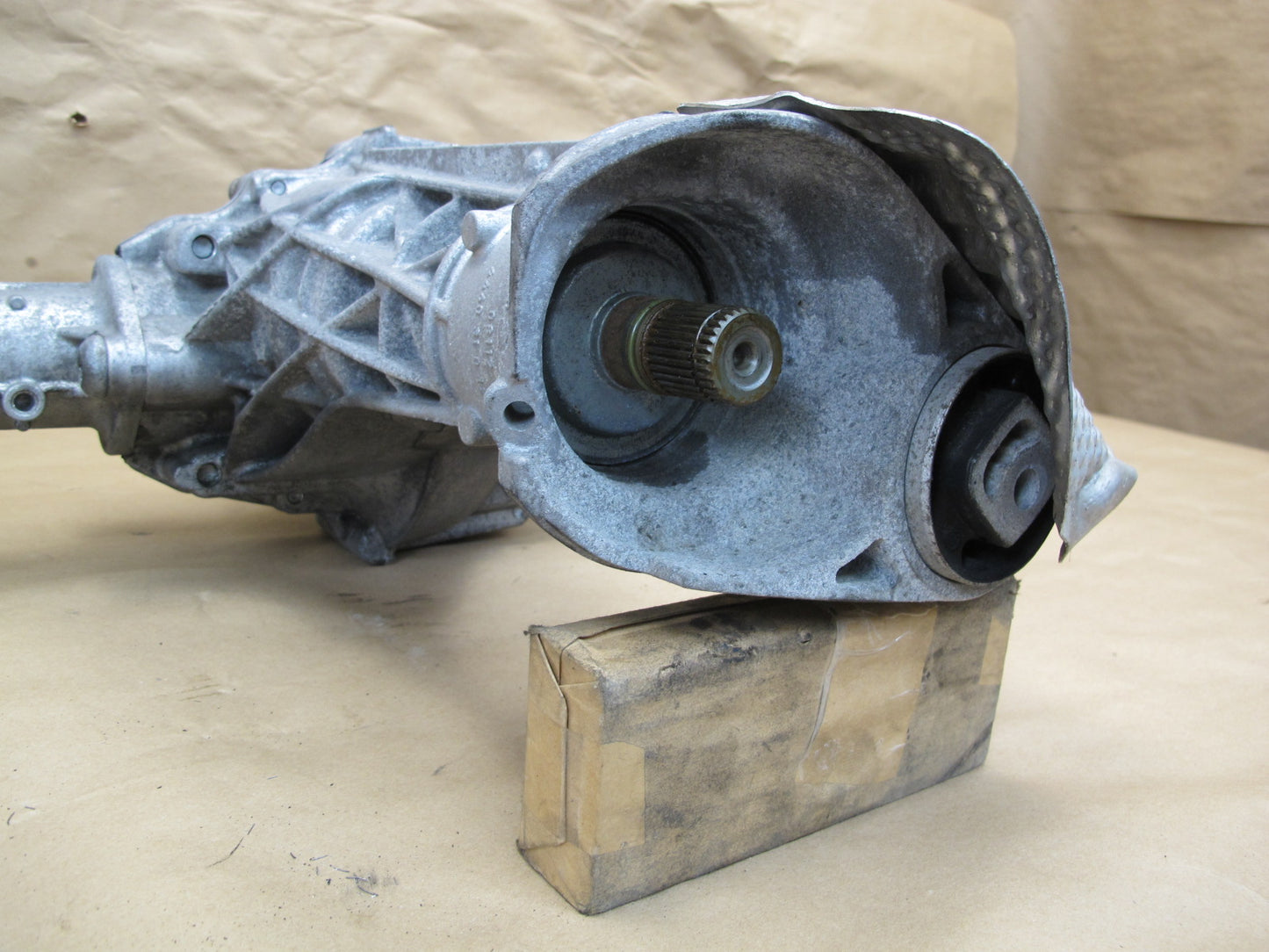 2013-2014 Porsche Cayenne GTS 958 4.8L Front Differential Carrier 3.70 Ratio