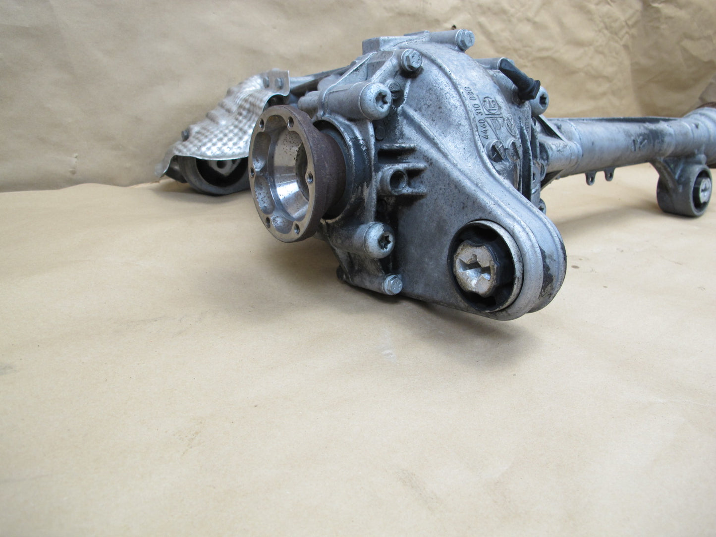 2013-2014 Porsche Cayenne GTS 958 4.8L Front Differential Carrier 3.70 Ratio