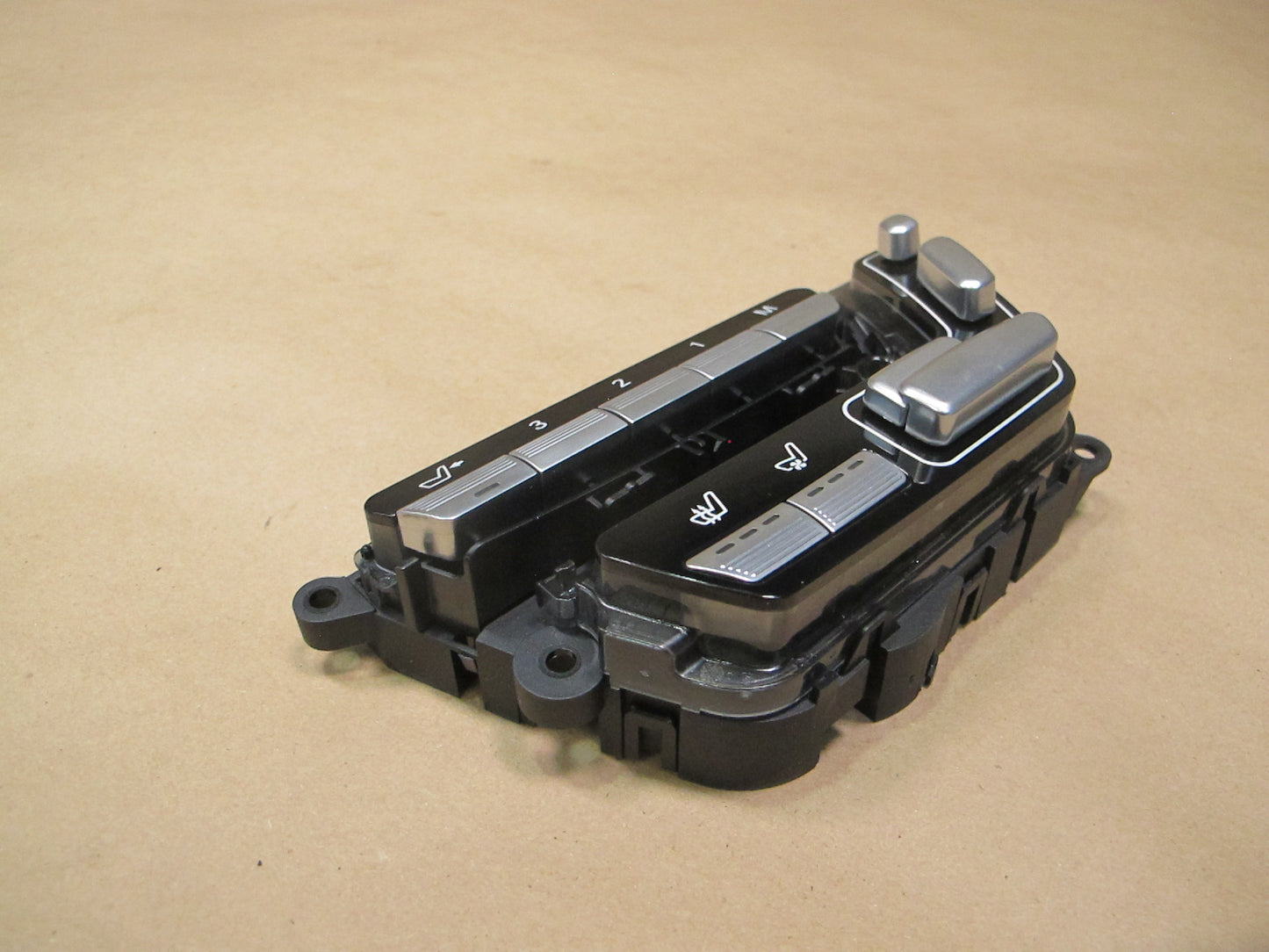 07-13 Mercedes W221 S550 S600 Rear Right Seat Adjust Switch 2218701579