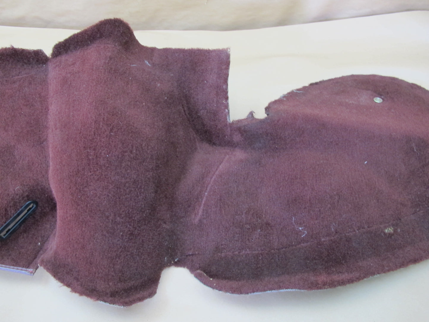 84-91 Porsche 944 Rear Right Trunk Carpet Trim Liner Cover Burgundy OEM