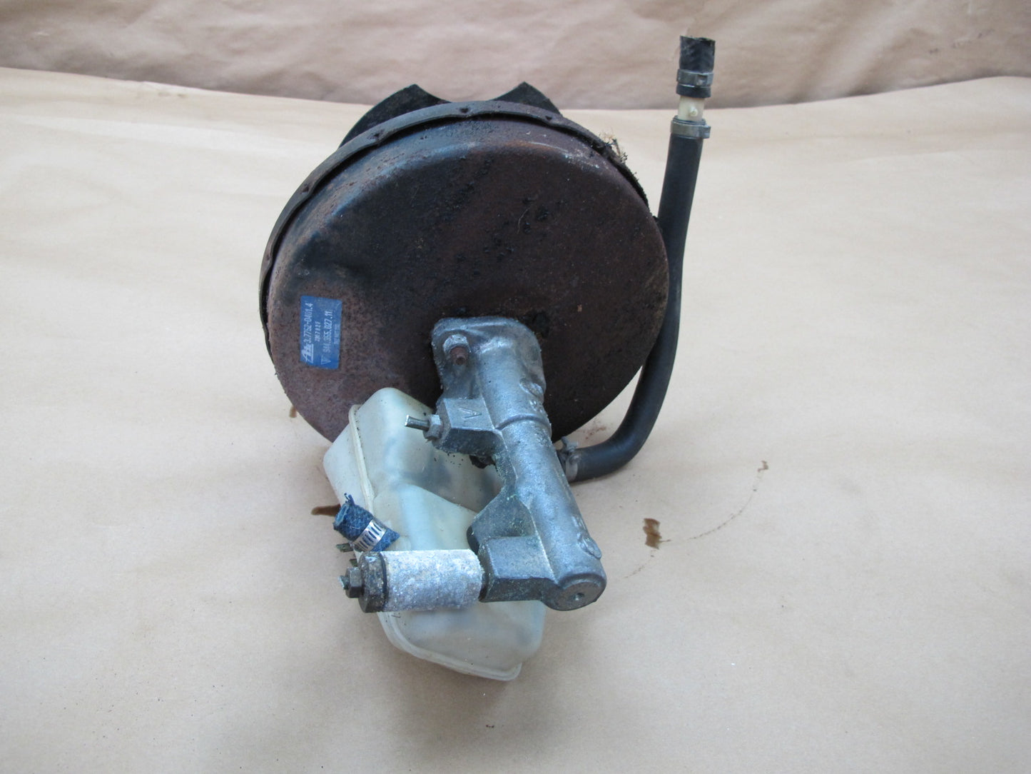 87-88 Porsche 944 Brake Master Cylinder Booster Fluid Reservoir OEM