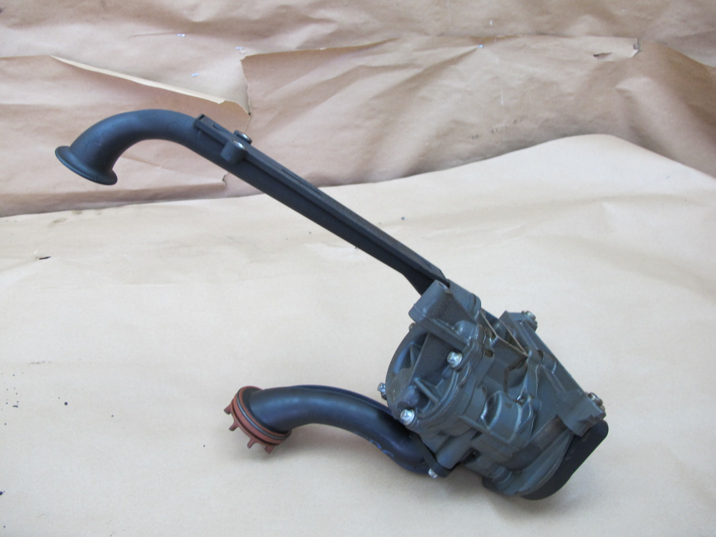 2003-2006 Porsche Cayenne 955 4.5L Engine Oil Pump