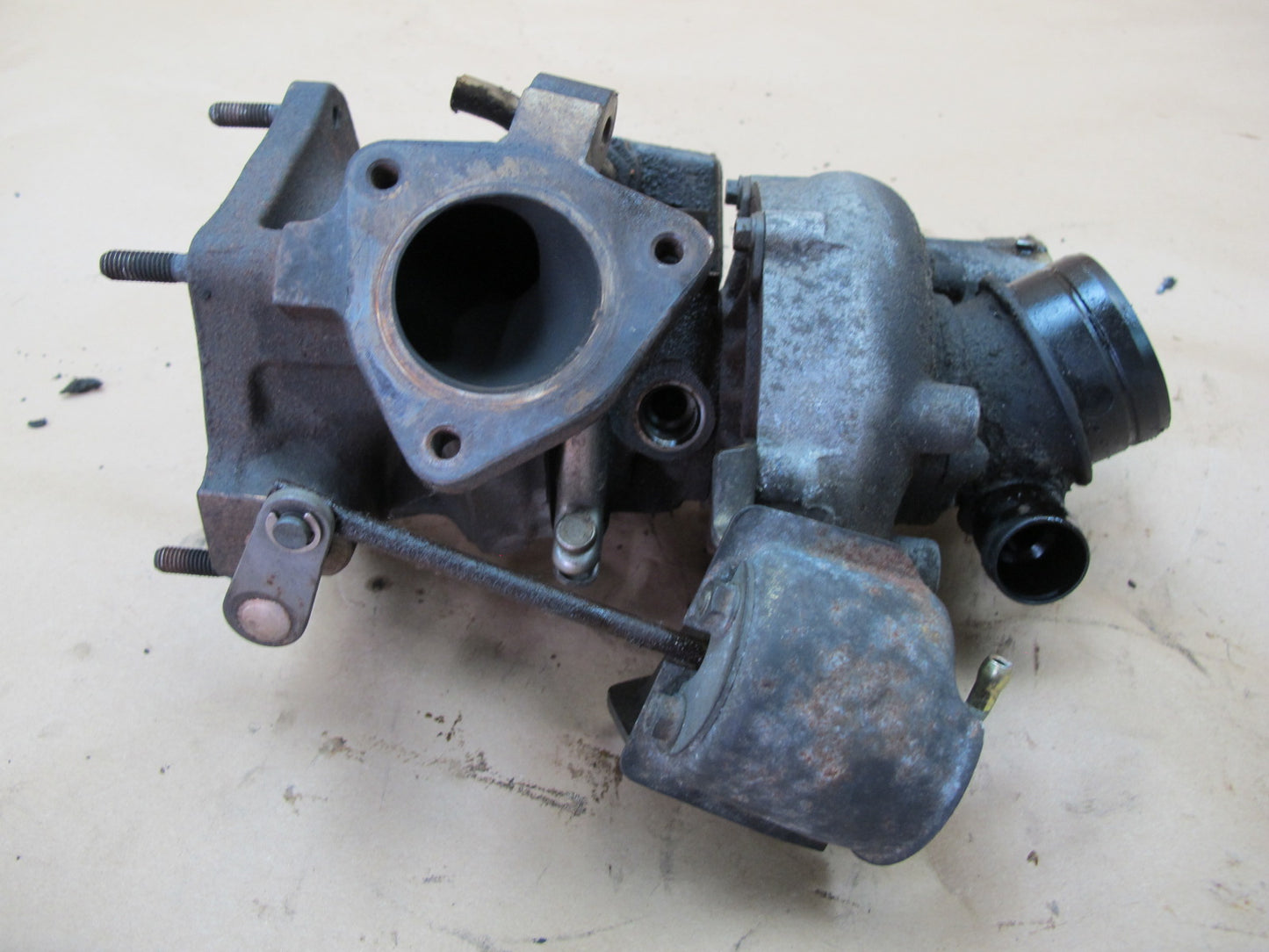 2003-2006 Porsche Cayenne 955 4.5L Turbo Left Turbocharger Unit 92k Miles