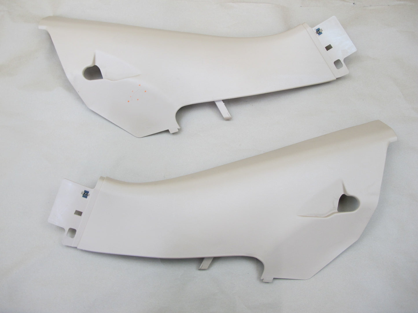 2011-2018 Porsche Cayenne 958 Rear C Pillar Left & Right Cover Trim Panel Set