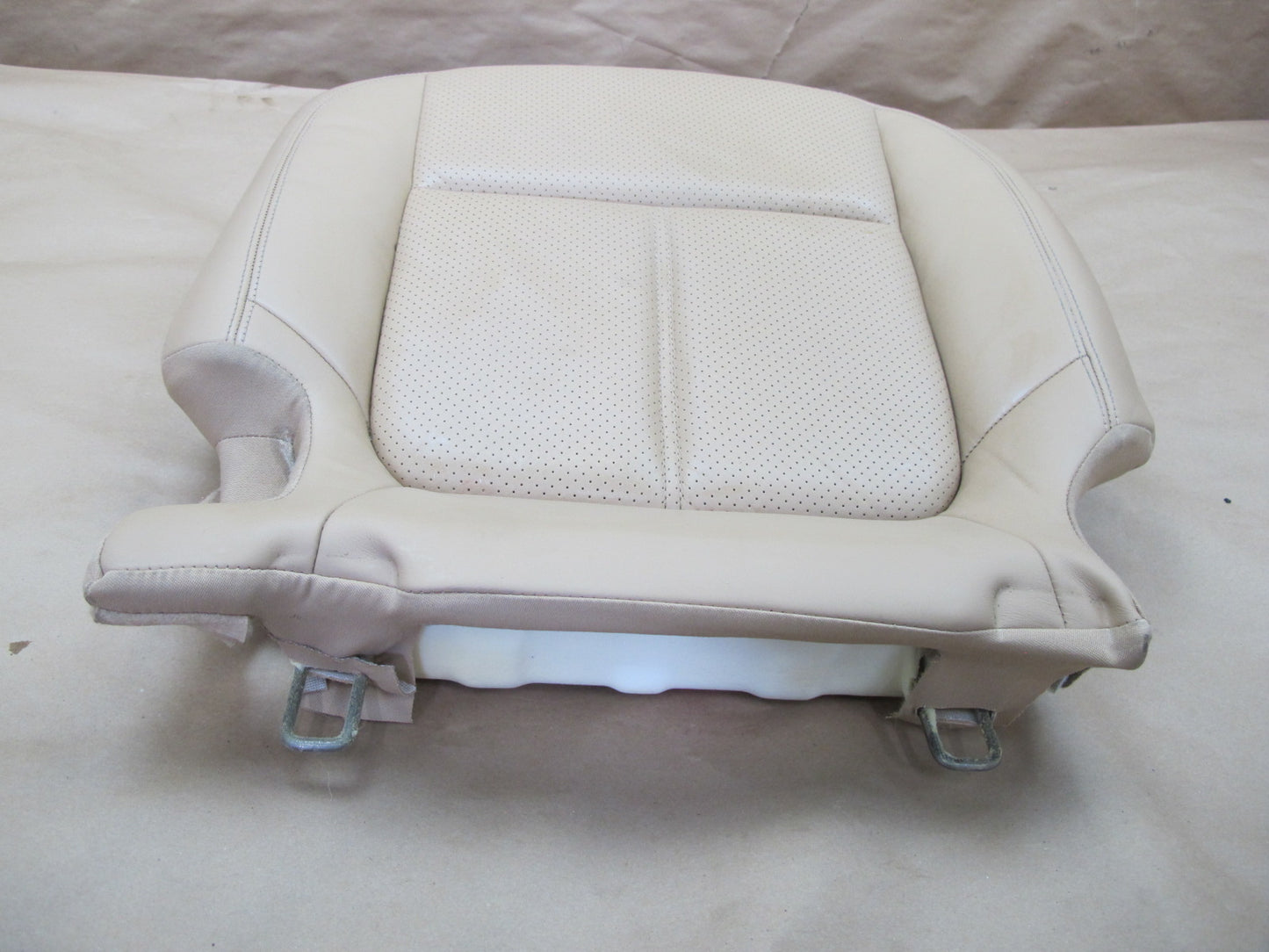 2011-2018 Porsche Cayenne 958 Rear Seat Right Side Lower Leather Cushion Beige